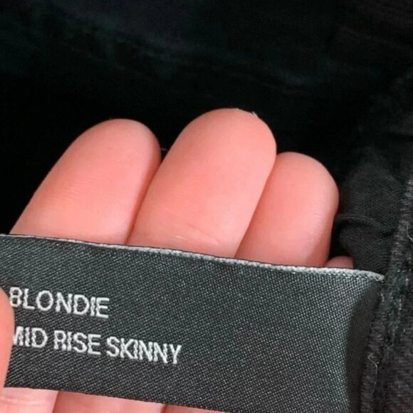 Free People NEON BLONDE Skinny Jeans Distressed Black Denim High rise waist 26 - Picture 13 of 16